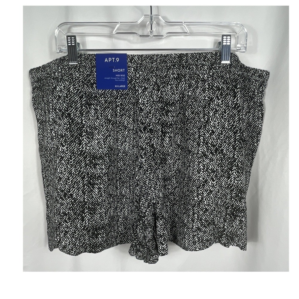 Apt. 9 Women's Mid Rise Shorts XX Large Black White Herringbone